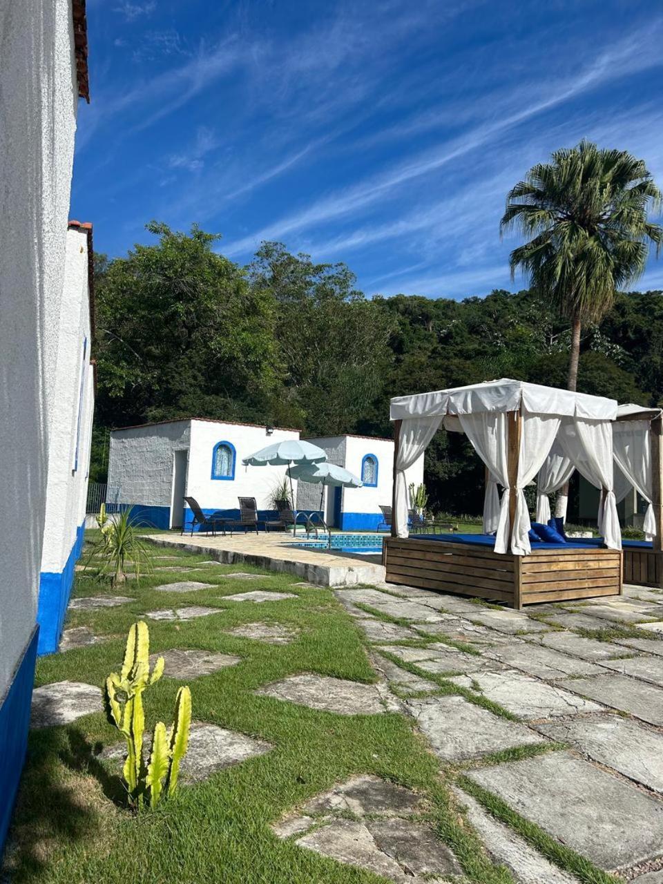 Hotel Chalezinho Santorini & Eventos Guararema Exteriér fotografie